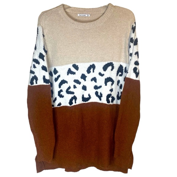 Pink Clover Sweaters - (NWOT) Pink Clover Cream/White/Brown Cheetah Print Scoop Neck Sweater, Medium